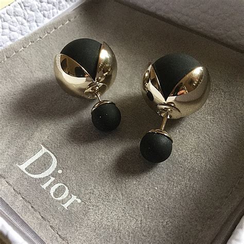 dior earrings buy uk|christian mise en dior earrings.